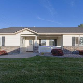 Ashley Manor Cedar