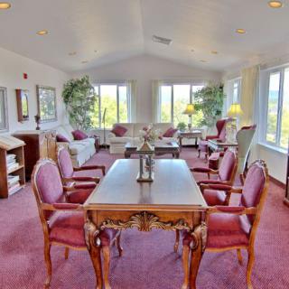 Stoneybrook Lodge Gracious Retirement Living