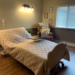 A serene and inviting hospital room designed for patient comfort.