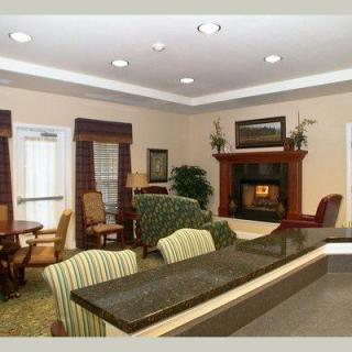 The Waterford At Richmond Heights