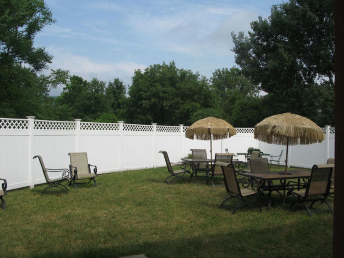 Manor Hills