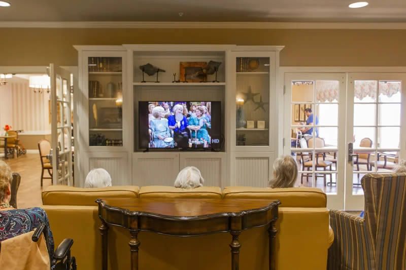 Azalea Gardens Memory Care & Transitional Assisted Living
