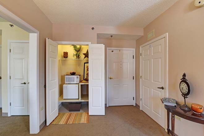 Dimensions Living Burr Ridge