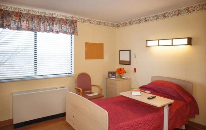 Life Care Center Of The North Shore