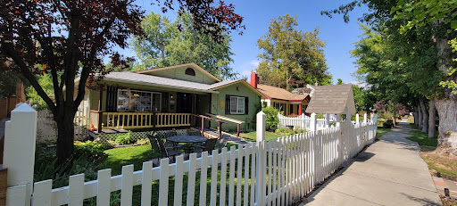 Ivy Place Residence