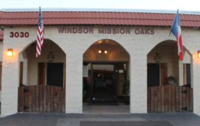 Windsor Mission Oaks
