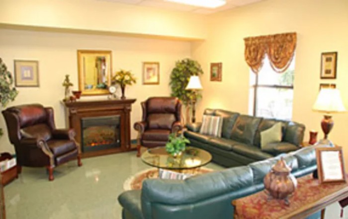 Courtney Manor