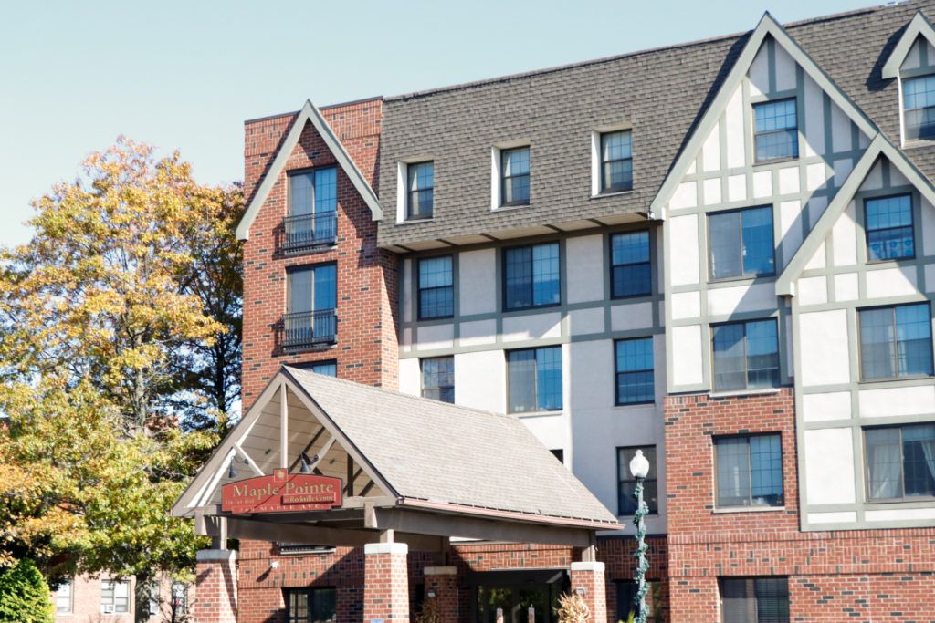 Maple Pointe at Rockville Centre Assisted Living