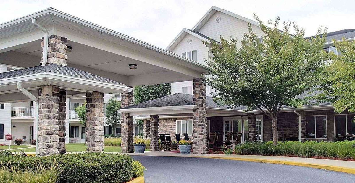 The Manor At Oakridge