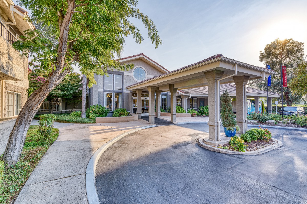 Pacifica Senior Living Fresno