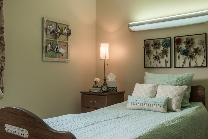 White Oak Manor - Charlotte