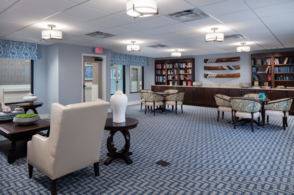 A modern lobby with comfortable seating and stylish decor.