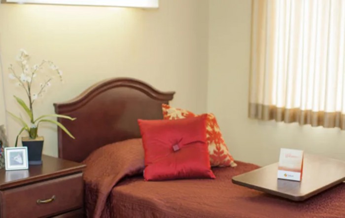Redlands Healthcare Center