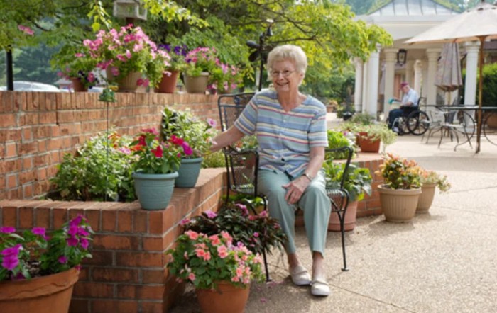 Dogwood Village Of Orange County Senior Living