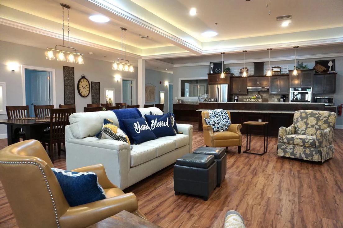 Villas At Killearn Lakes