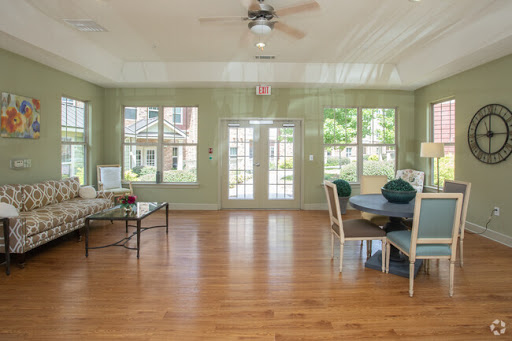Highland Manor
