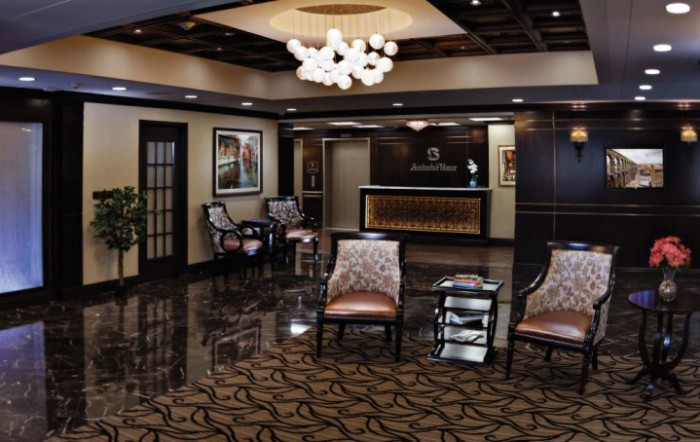 Sunharbor Manor