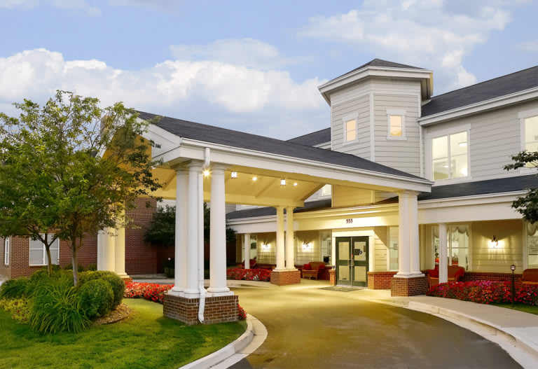 Lakewood Reserve,  A Juniper Senior Living Community