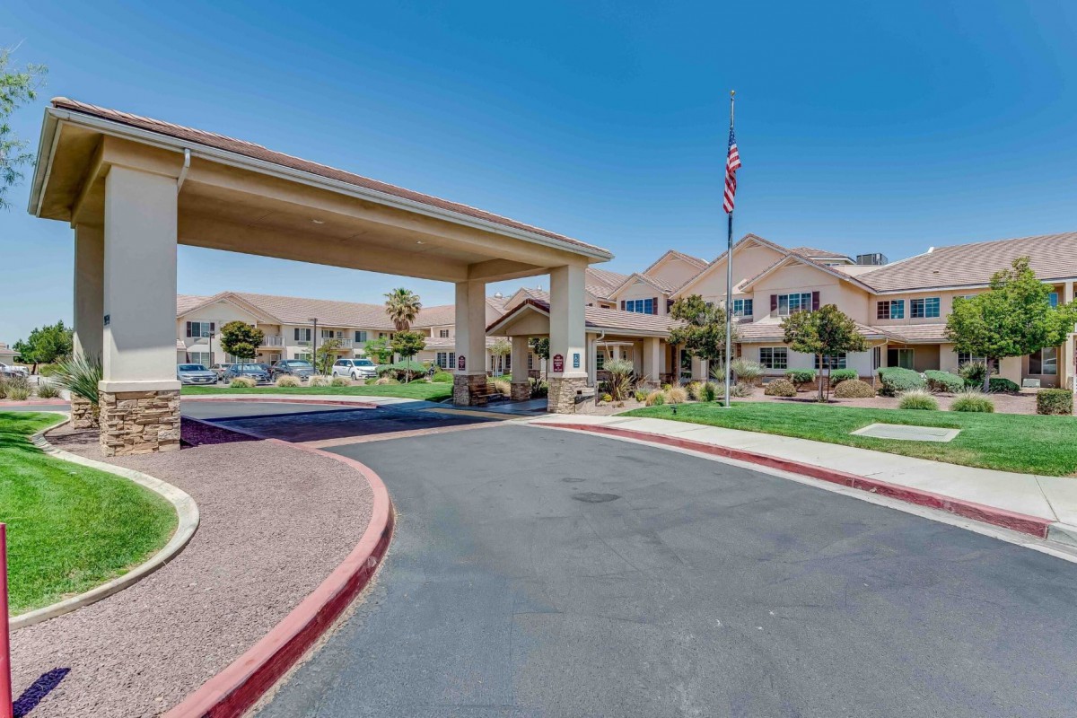 Solstice Senior Living At Apple Valley