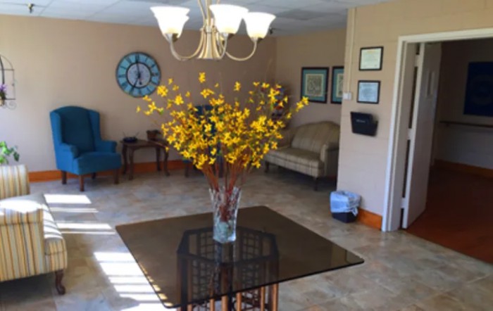 Smithfield Manor Nursing And Rehab