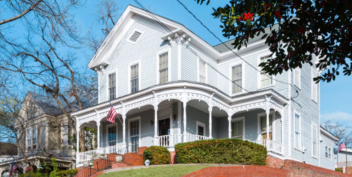 Antebellum Arlington Place