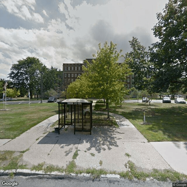Lakewoods Apartments