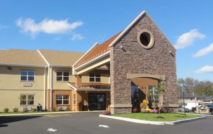 Monmouth Care Center