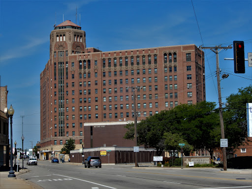 Faust Landmark Apartments