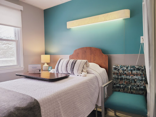 Crest Pointe Rehabilitation And Healthcare Center