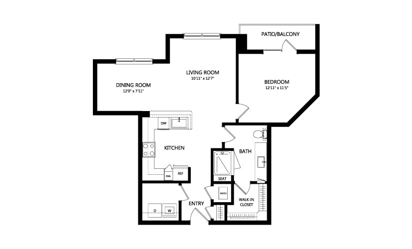 This is a floor plan of an apartment with labeled rooms and dimensions.