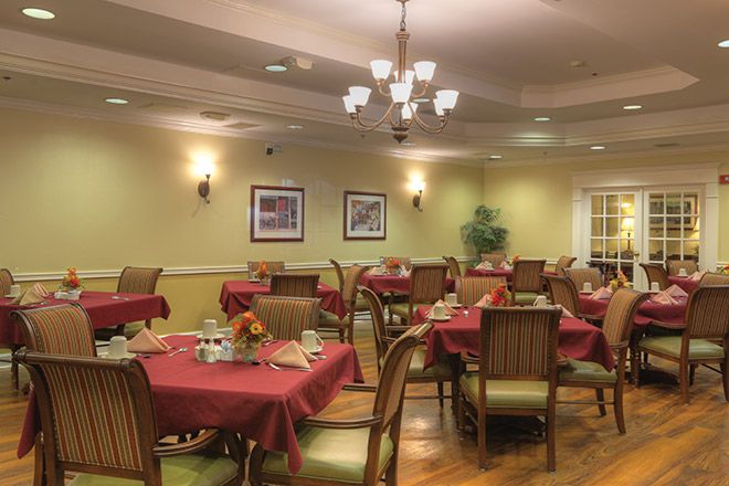 The Colonnade at Northdale