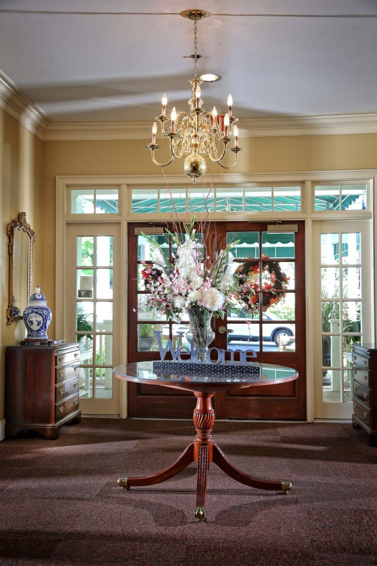 The Suites at Poplar Creek