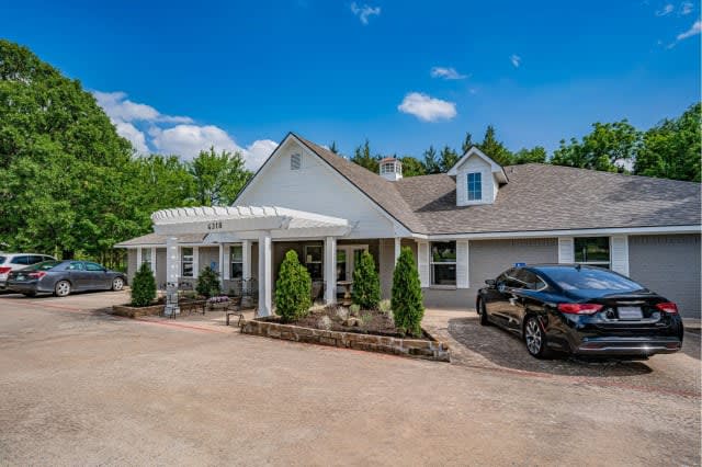 Silver Leaf Assisted Living - Denison