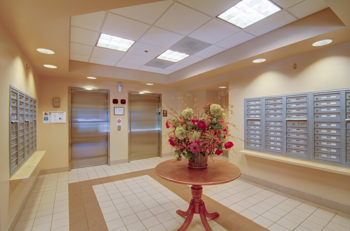 Senior Suites of Marquette Village