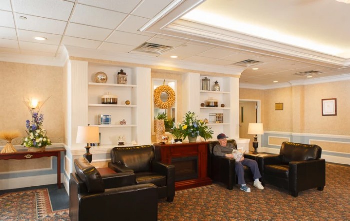Life Care Center Of Plymouth
