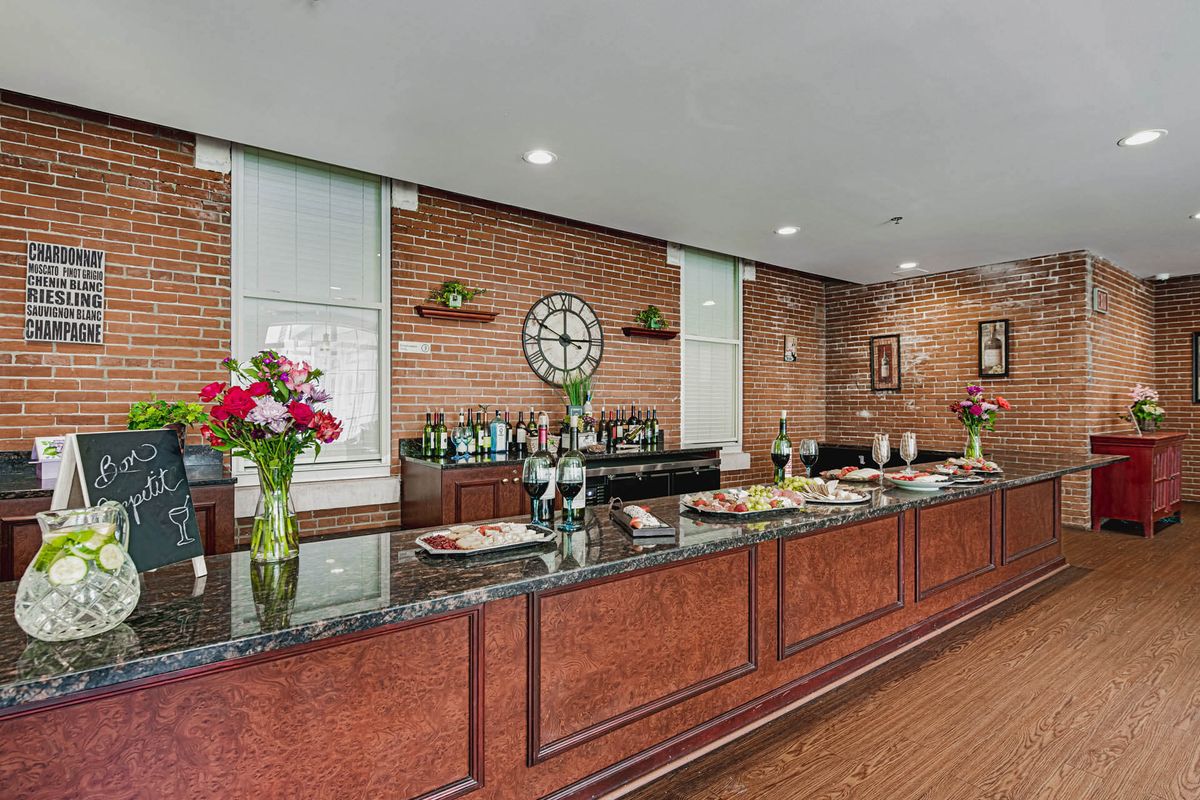 Woodbury Mews