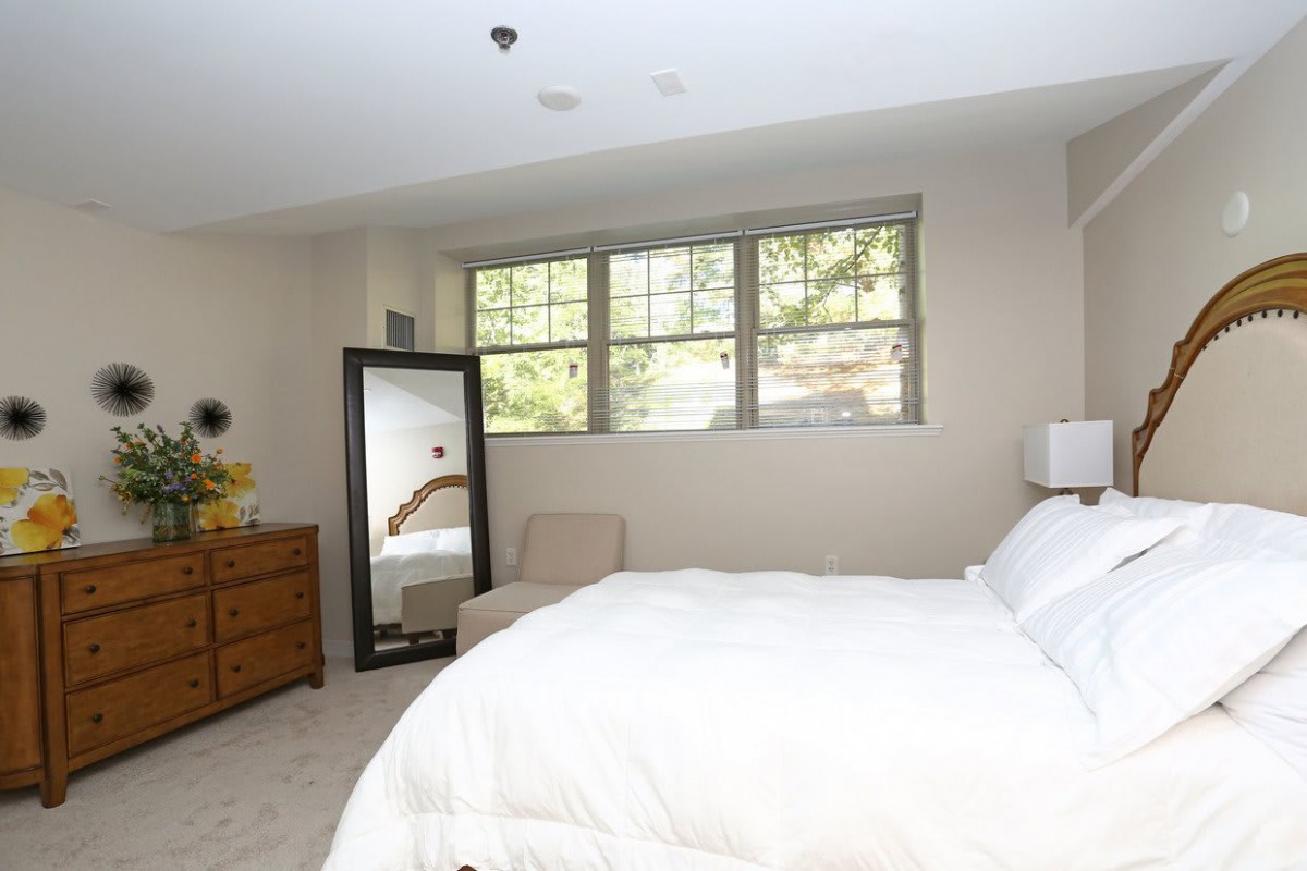 Lenox Schoolhouse Apartments