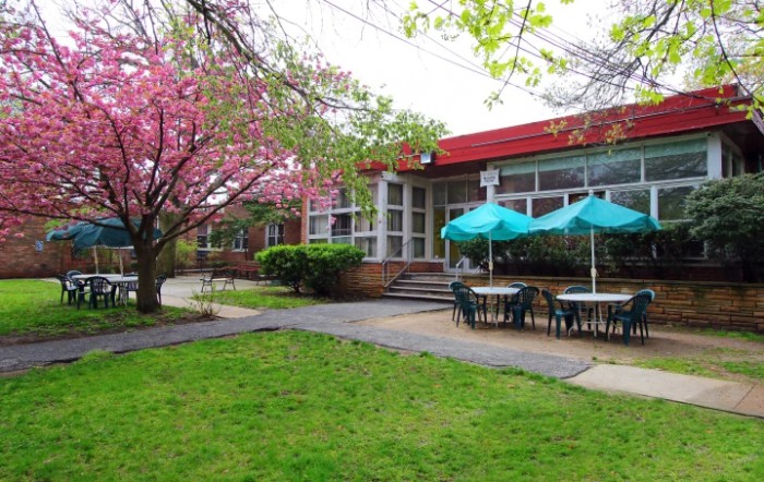 Far Rockaway Center For Rehabilitation And Nursing