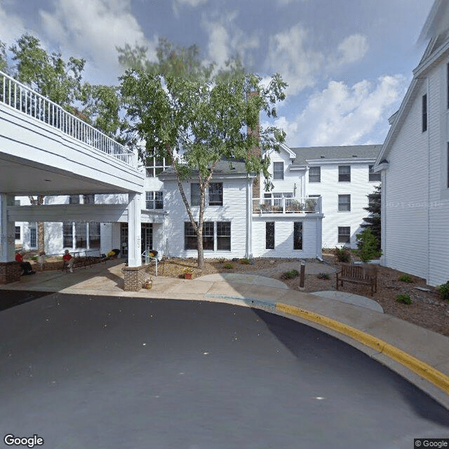 Ecumen Lakeview Commons