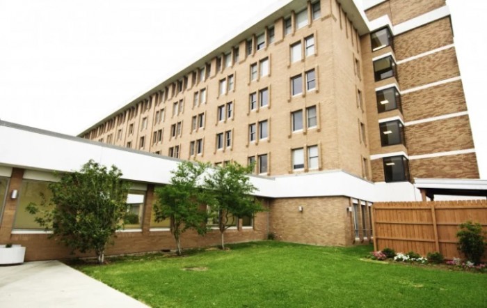 St Luke's Living Center