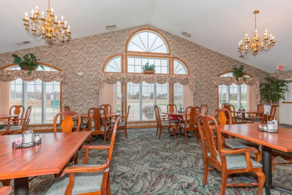 Senior Care Services At Brookstone Estates Of Paris