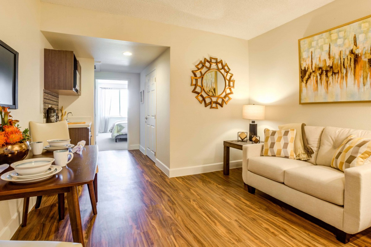 Deer Valley Senior Living