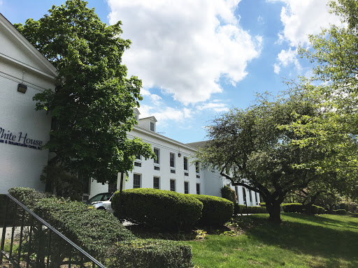 White House Health Care & Rehab Center