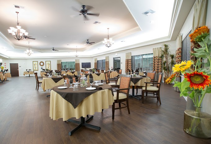 Mira Vista Court