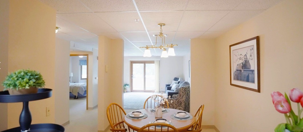 Longview Retirement Apts