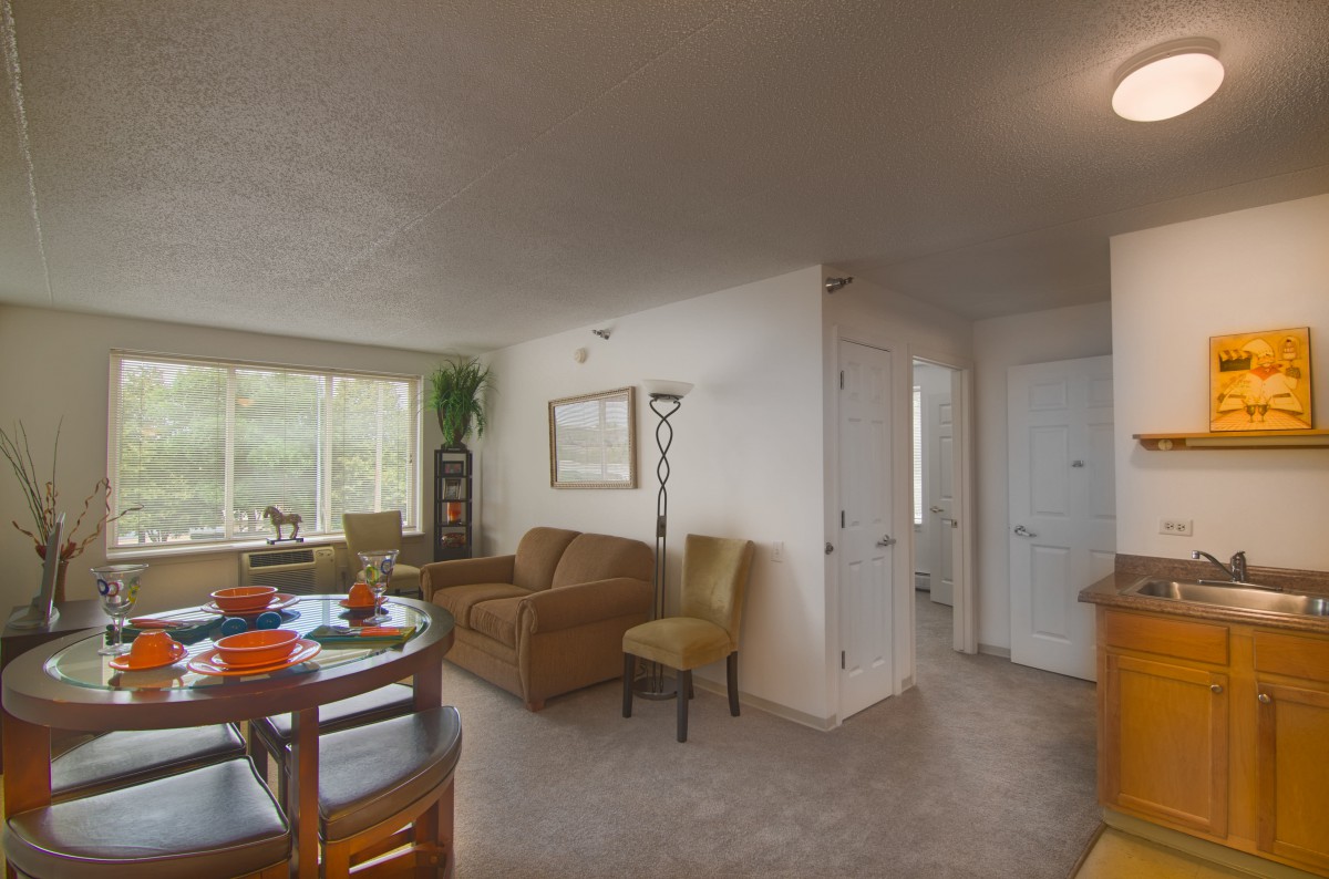 Senior Suites of New City