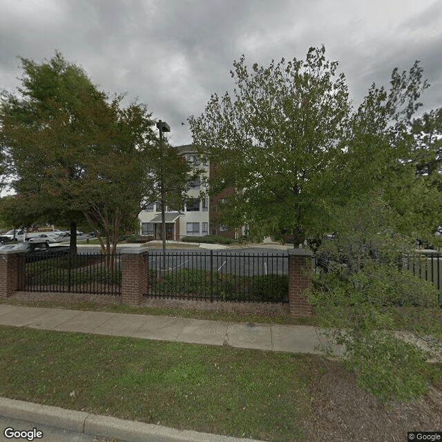 Lakeside Apartments