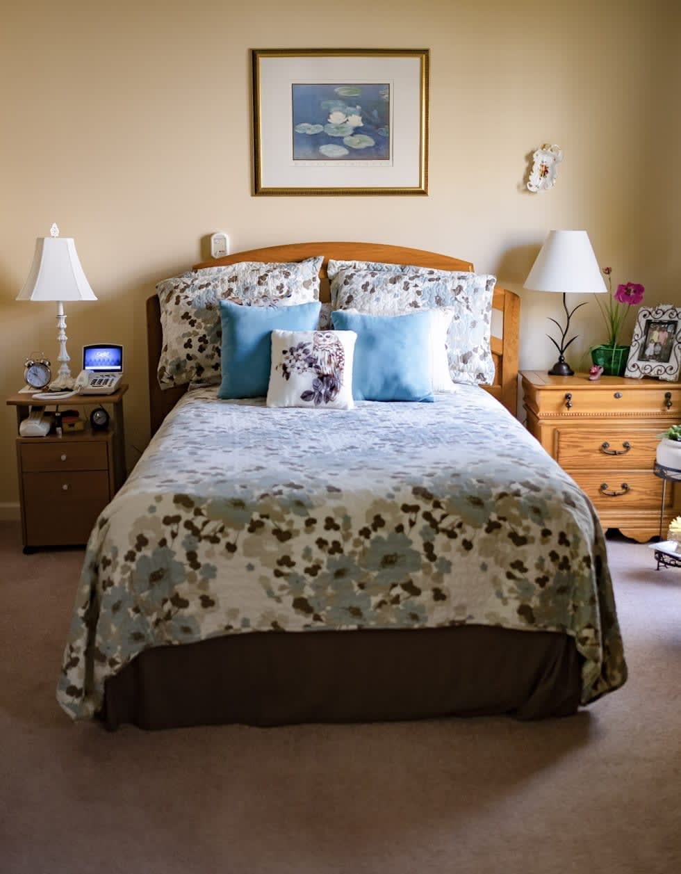 Harding Place Retirement Community
