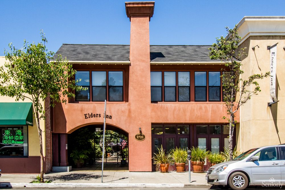 Elders Inn On Webster