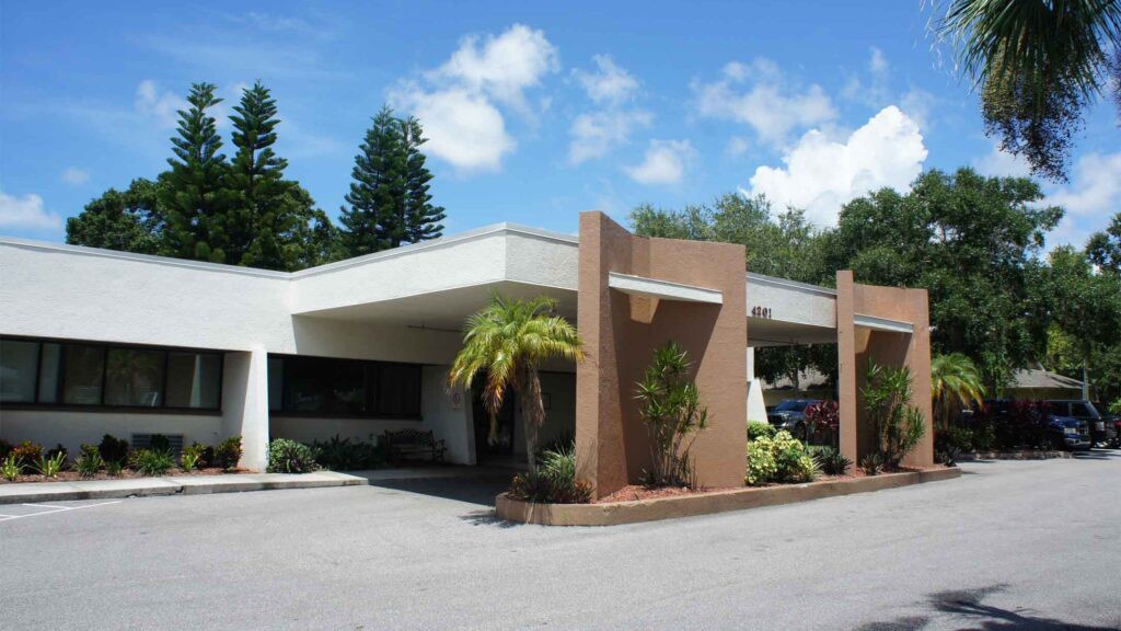 Bay Pointe Nursing Pavilion